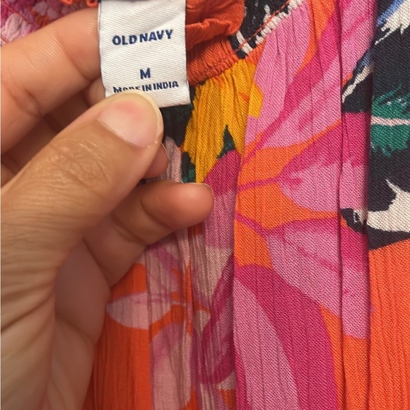 Old Navy Women’s Dress - Picture 3 of 3